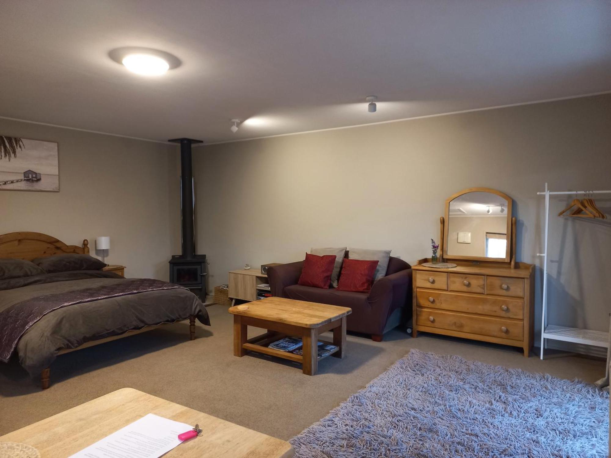 One Bedroom Country Cottage Motueka ภายนอก รูปภาพ